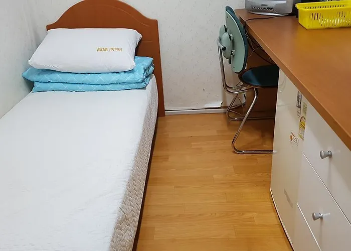 Hostel Wow