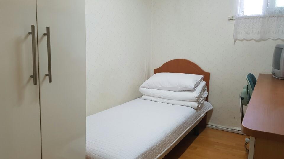 Wow Hostel *