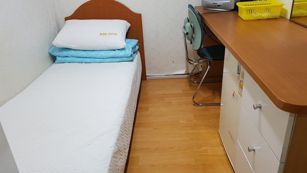 Wow Hostel *